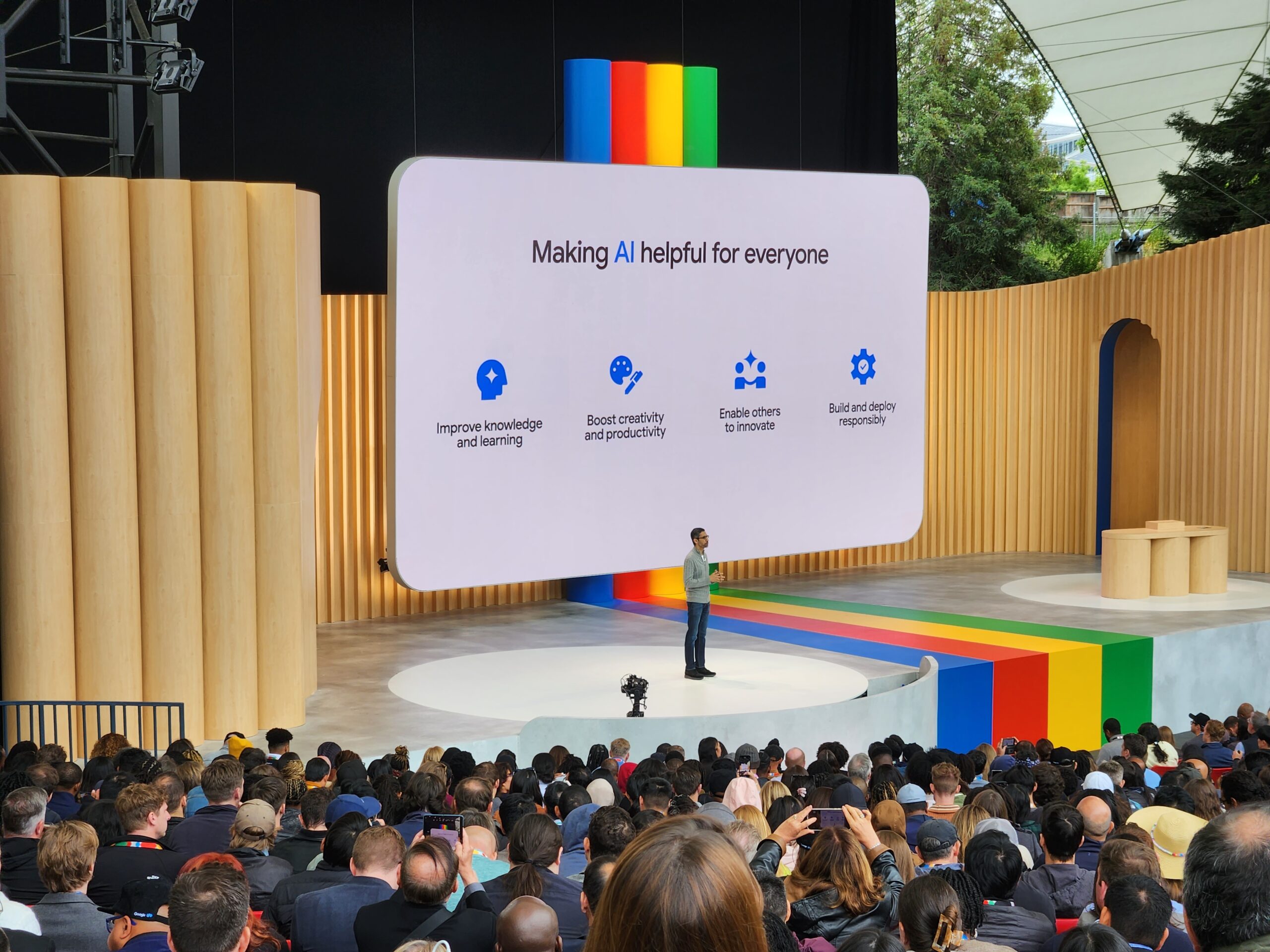 Google I/O Desvendado: A Era da Inteligência Artificial Onipresente Chegou (e Como Isso Vai Mudar Seu Mundo)